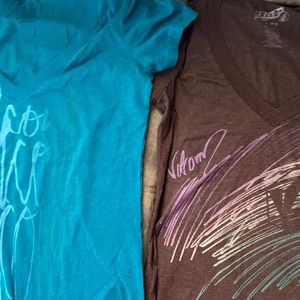 2 Volcom shirts